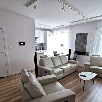 Аренда современной 2-комнатной квартиры в комплексе Bulwary Drobnera, 48 м², Вроцлав, Польша